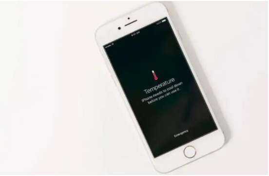 饶平苹果手机维修分享iPhone 手机发热如何快速降温 